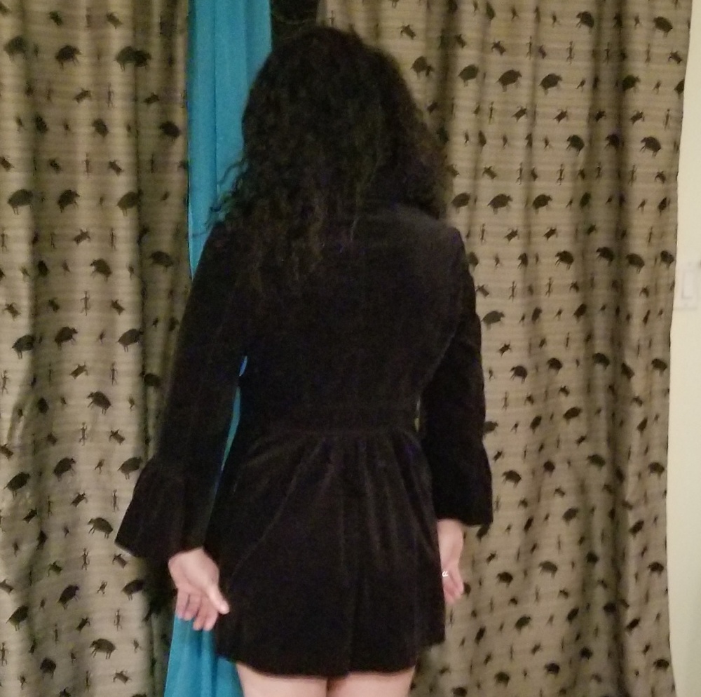 Velvet Trench Coat Medium with silky floral lining - Picture 6 of 8